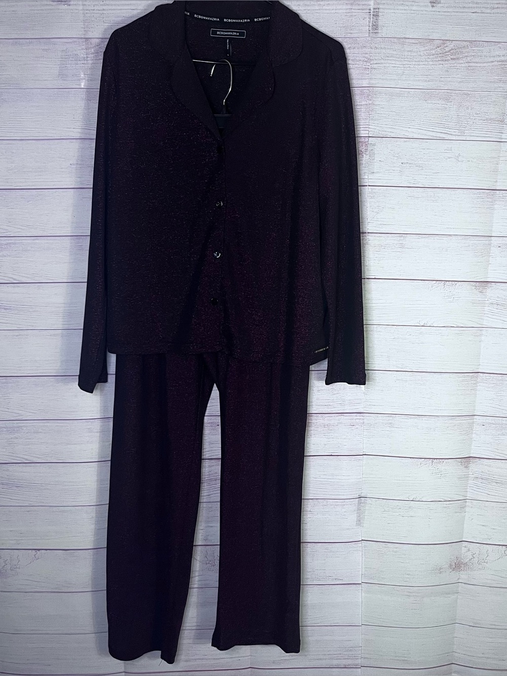 BCBGMaxazria 2 Piece Black Red Shimmer Long Sleeve Pants Set Size‎ Large
